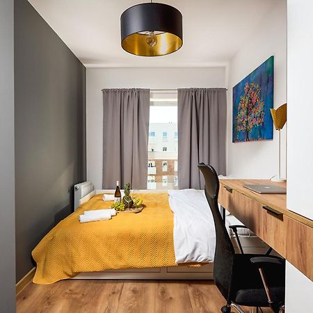 Lumina Luxury 3-Rooms Apartments With Parking Lodź Bagian luar foto